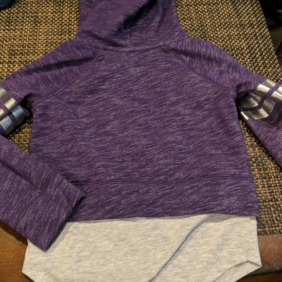 Girls size 4-5 Danskin hoodie - Picture 4 of 4